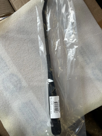 21214.5205065-22 Рычаг стеклоочистителя Нива- Легенда передн Кар Электро