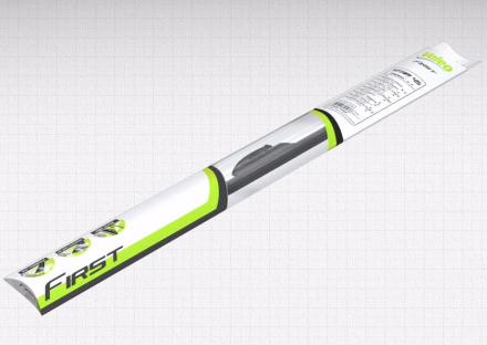 575796 Щетка стеклоочистителя бескаркасная Valeo First 530 мм (575796) Кар Электро