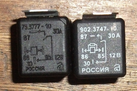 75.3777-10Реле замыкающее 4-конт. с кроншт.,12В,30 Кар Электро