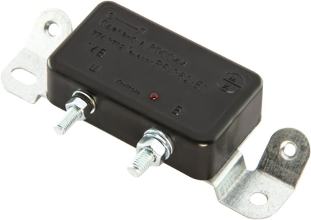 774.3702 регулятор напряжения   трактор Кар Электро