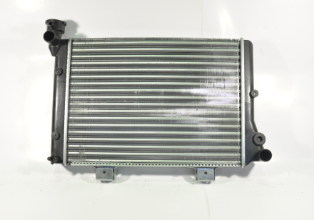 Ref.2106-1301012 Радиатор охлаждения ВАЗ 2103-06, Cartronic CRTR0115357 / ЛР2106.1301012 Кар Электро