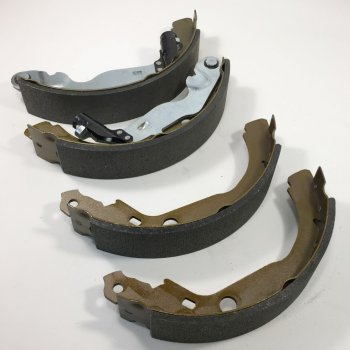 Колодки торм. задние Cartronic CRTR0131704 Renault Duster (10-) Кар Электро