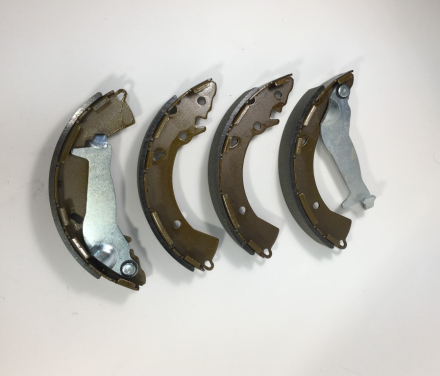 Колодки торм. задние Cartronic CRTR0131706 Кар Электро